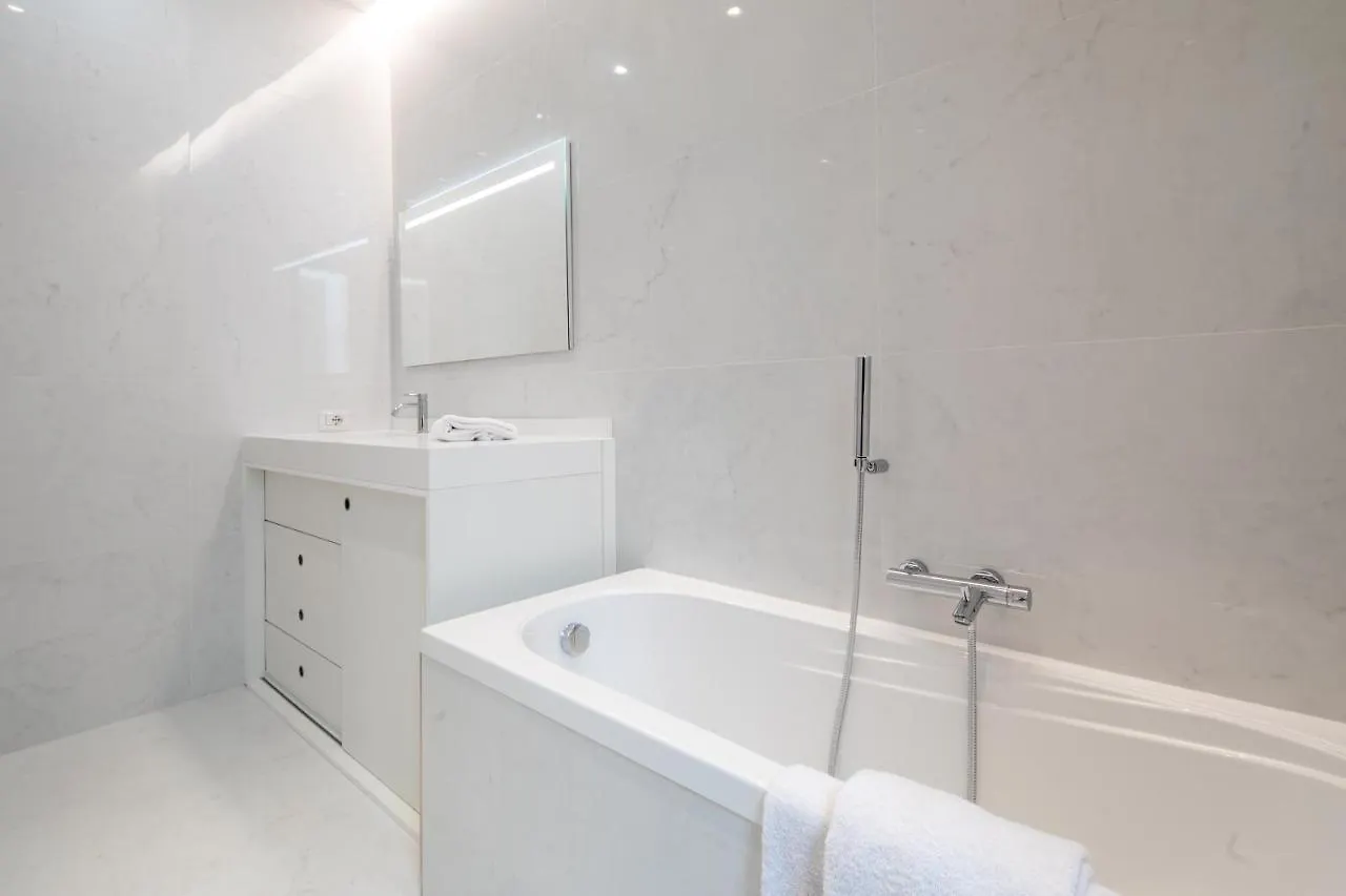 Ponte Vecchio White By Mmega Apartment Florence Italy