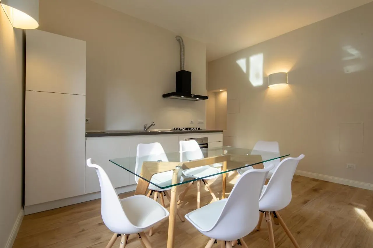 Ponte Vecchio White By Mmega Apartment Florence